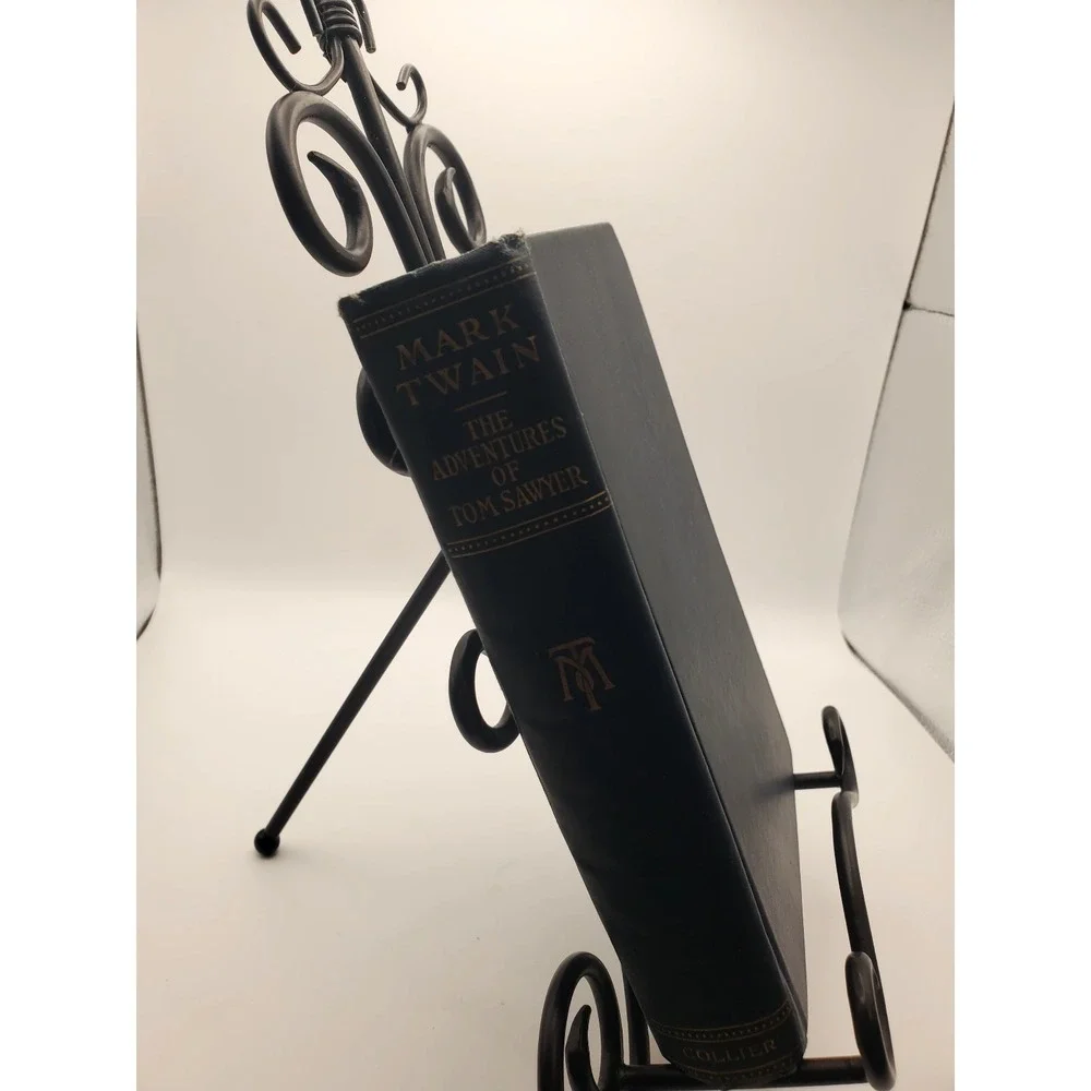 Pier 1 Imports Villa Wrought Iron Decorative Scroll Easel Stand